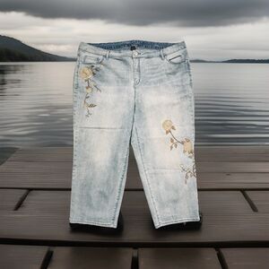 Gloria Vanderbilt Jordyn Capri Jeans Plus 18W (41x21) Blue Embroidered Womens